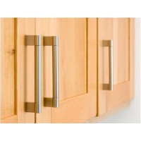 Úchytky, narážecí hrany